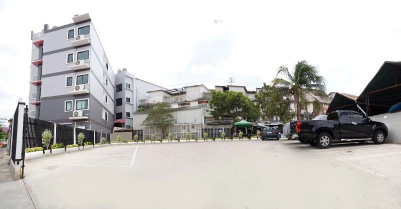 Ma Non Nont Hotel y Apartamento Nonthaburi Exterior foto